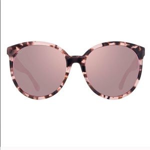 On Reserve Do Not Buy! Trade